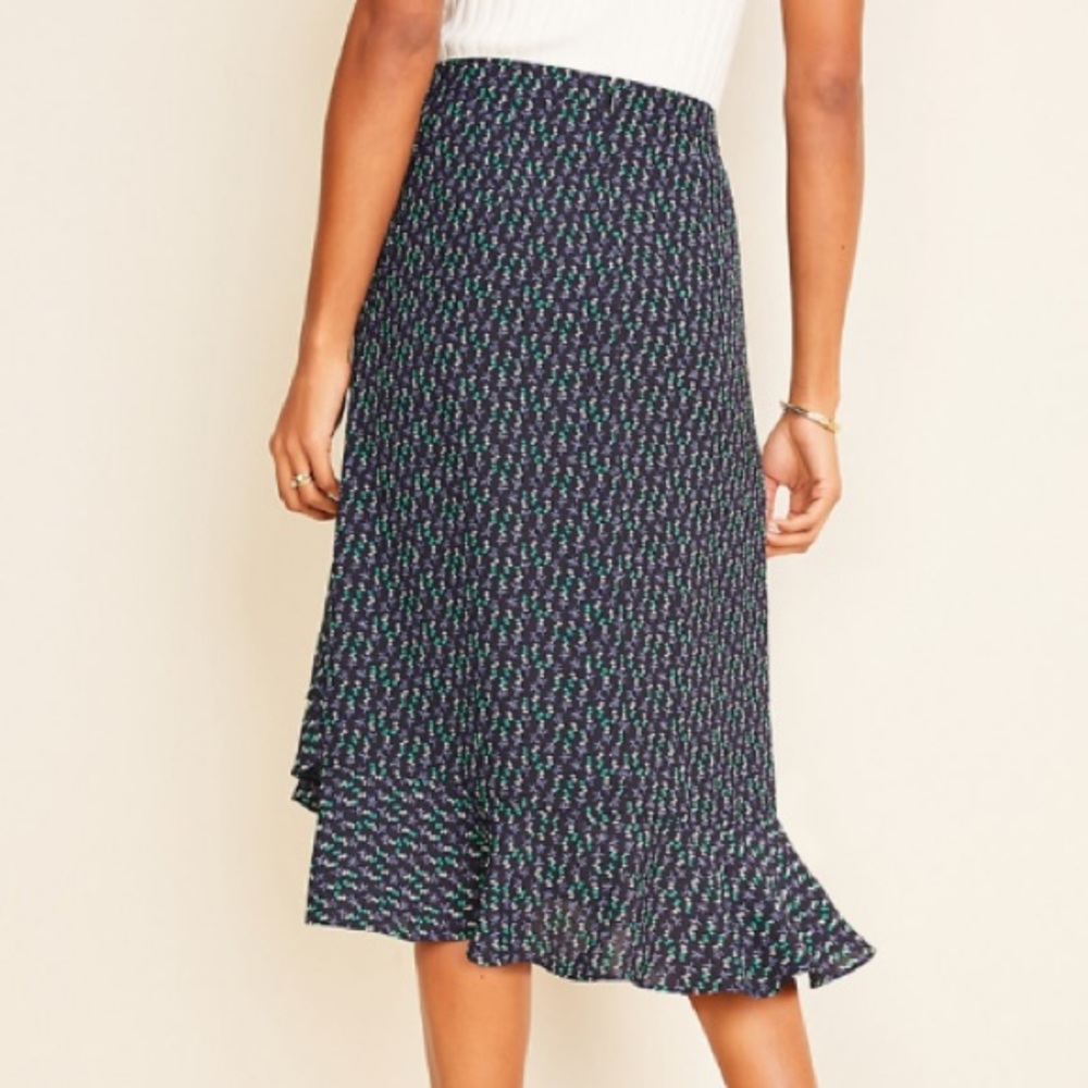 Ann Taylor Petite floral wrap flounce skirt/blue